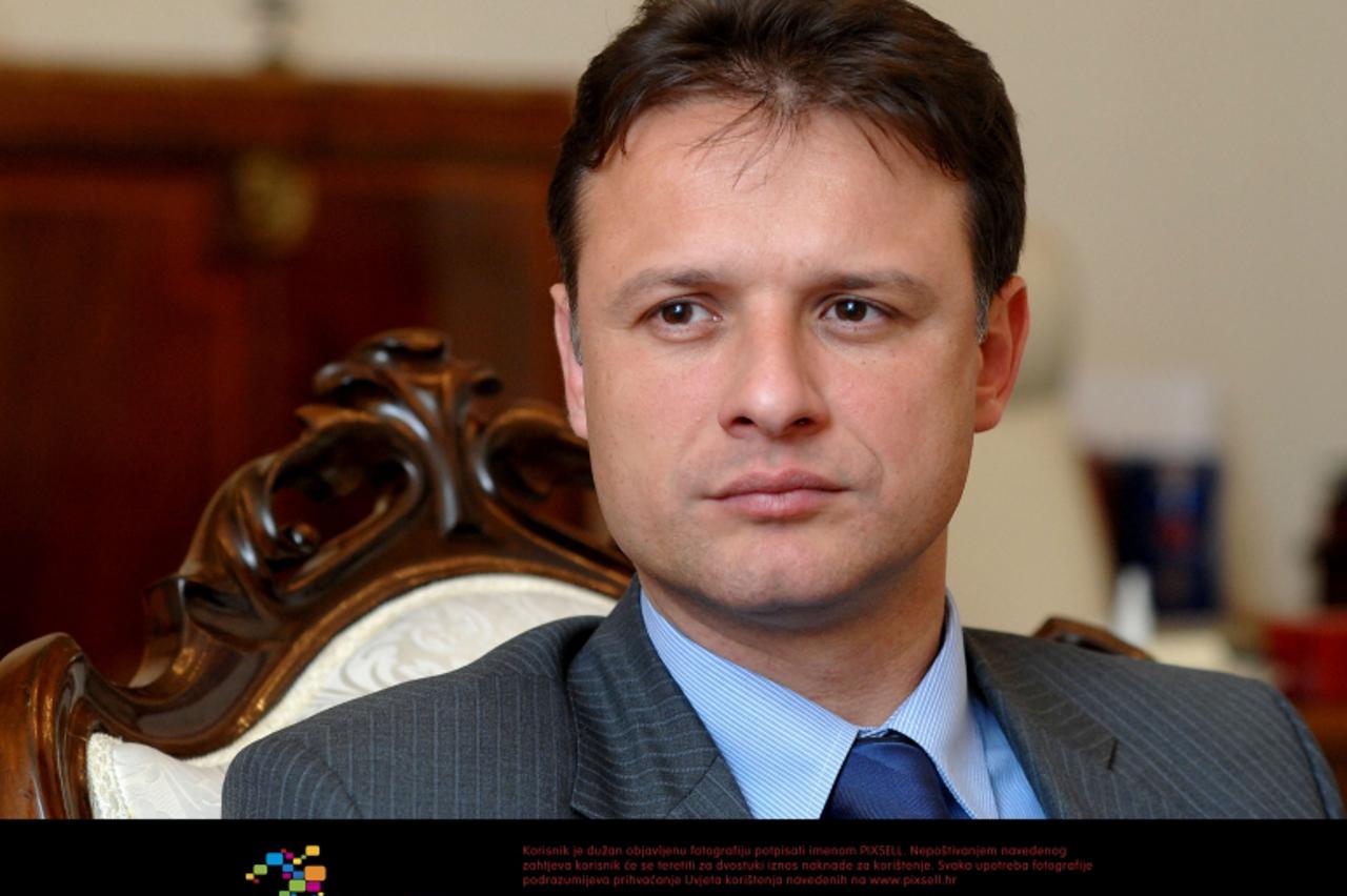 '06.05.2009., Zagreb - Ministar vanjskih poslova i europskih integracija Gordan Jandrokovic.  Photo: Boris Scitar/Vecernji list'