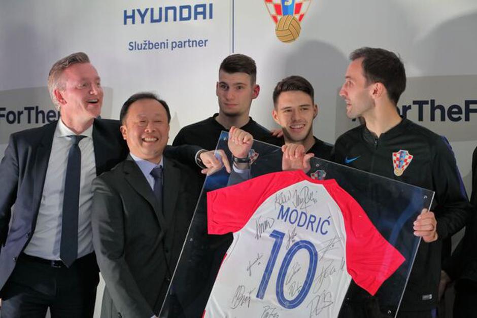Vatreni otvorili novi Hyundai centar u Zagrebu