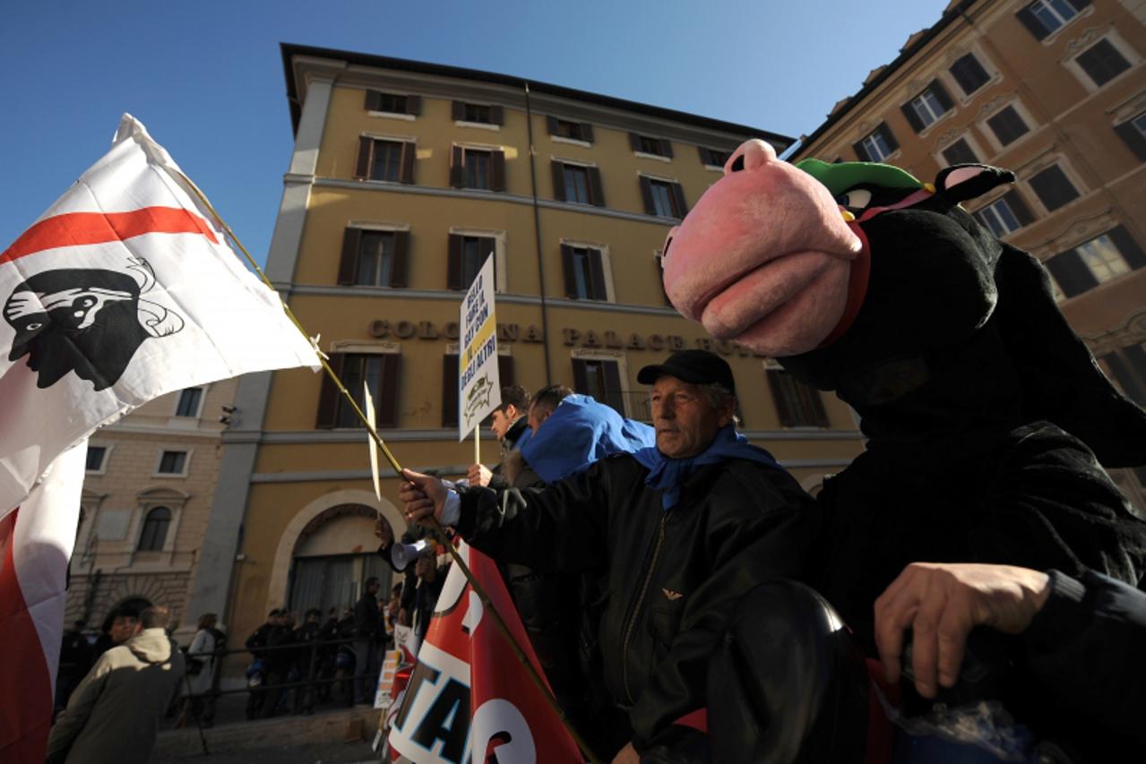 \'Employees of the horse-racing sector protest in front of the Italian parliament on January 12, 2011 in Rome. The demonstrators are protesting against budget cuts in the racecourses following the aus