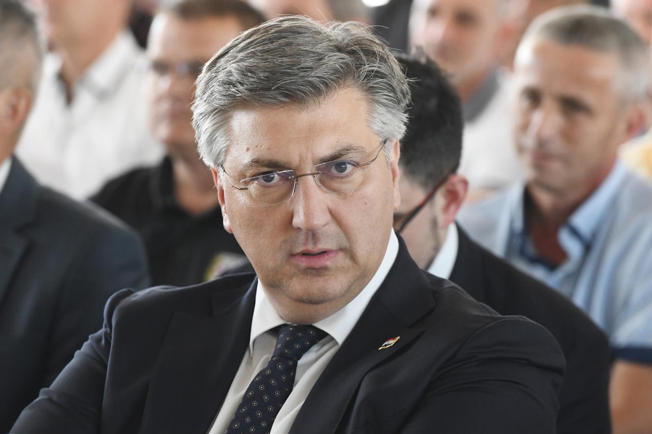 Premijer Plenković prisustvovao otvorenju novog Veteranskog centra u Šibeniku
