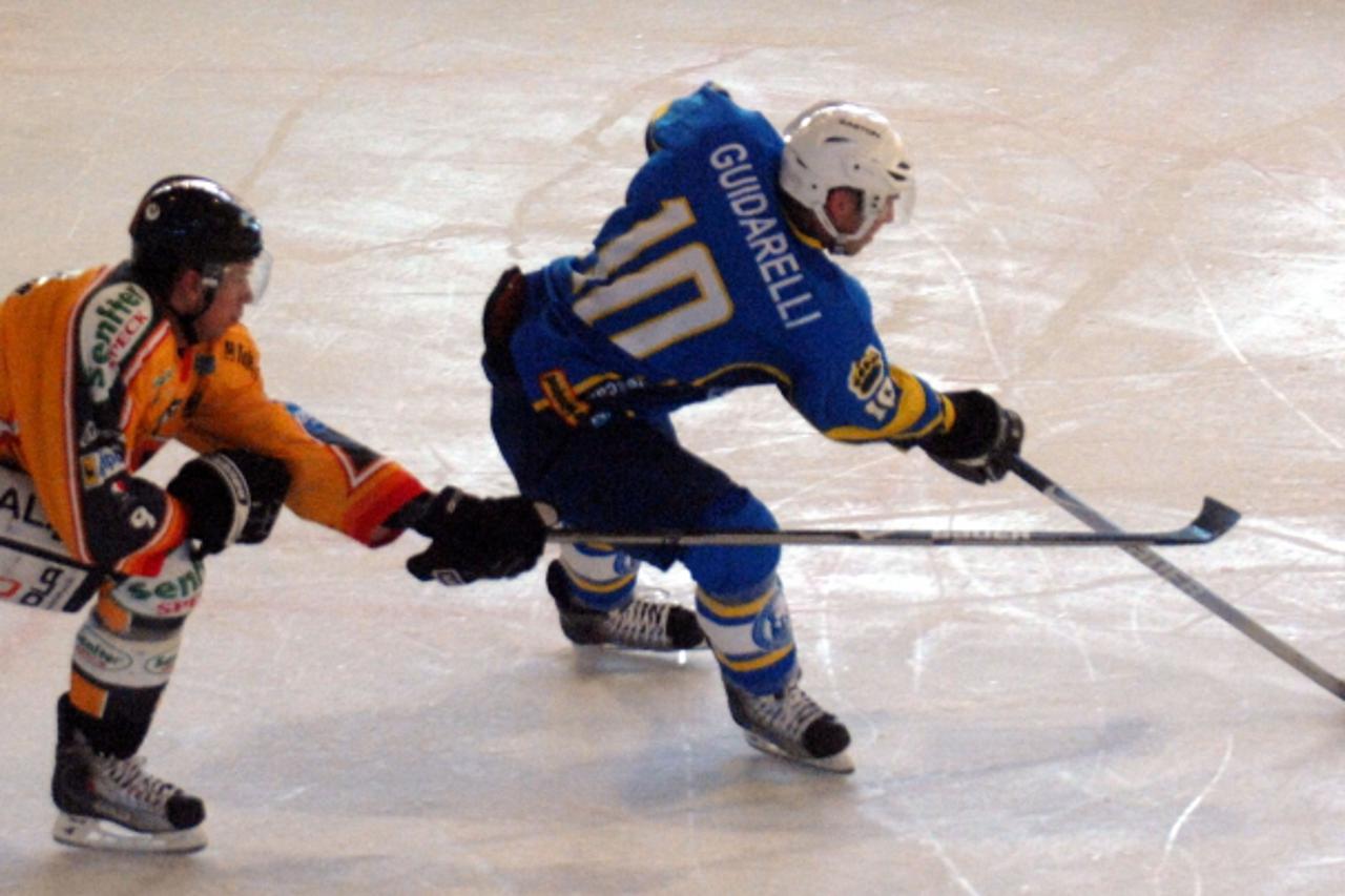 'sport.......zagreb.......30.08.2009. hokej na ledu - prijateljska utakmica hokejasa medvescaka  i red orange pustertal wolfe  Photo: Renato Brandjolica/vecernji list'