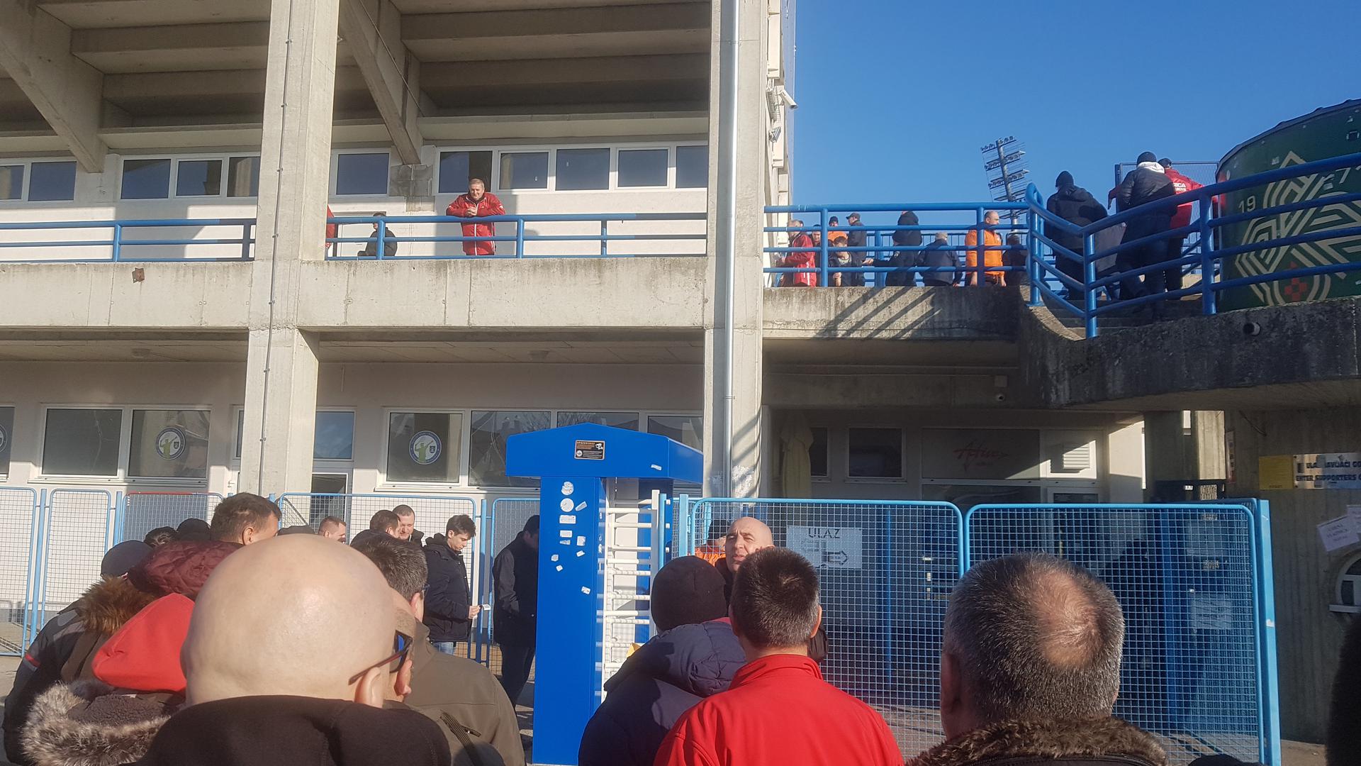 'Gorica, Gorica' odjekuje koprivničkim stadionom i nema sumnje kako će gostujuća momčad danas imati glasniju potporu na tribinama.