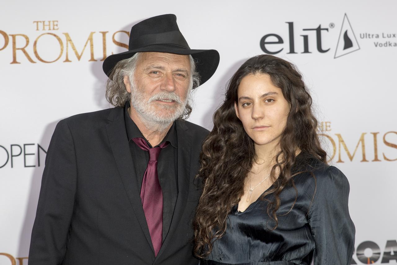 Los Angeles: Rade Šerbedžija poveo je kćer Ninu na premijeru filma The Promise