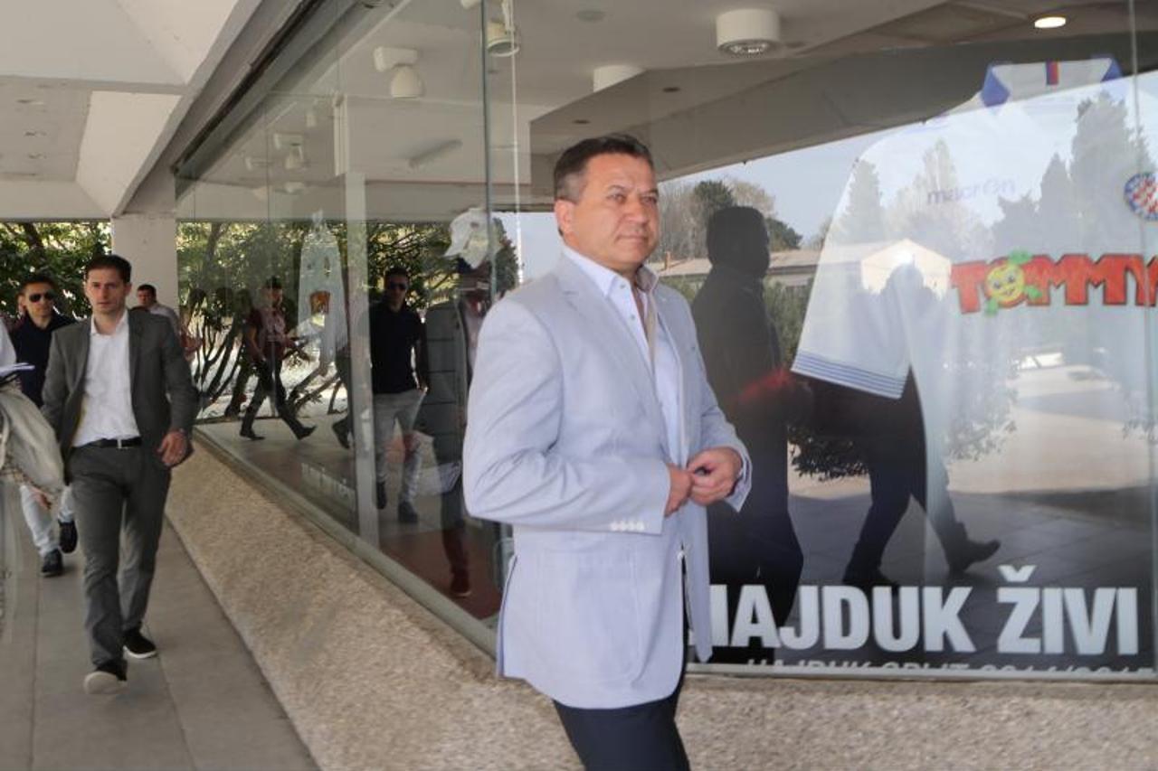 Delegacija HNS-a stigla na Poljud na dogovor s Hajdukom