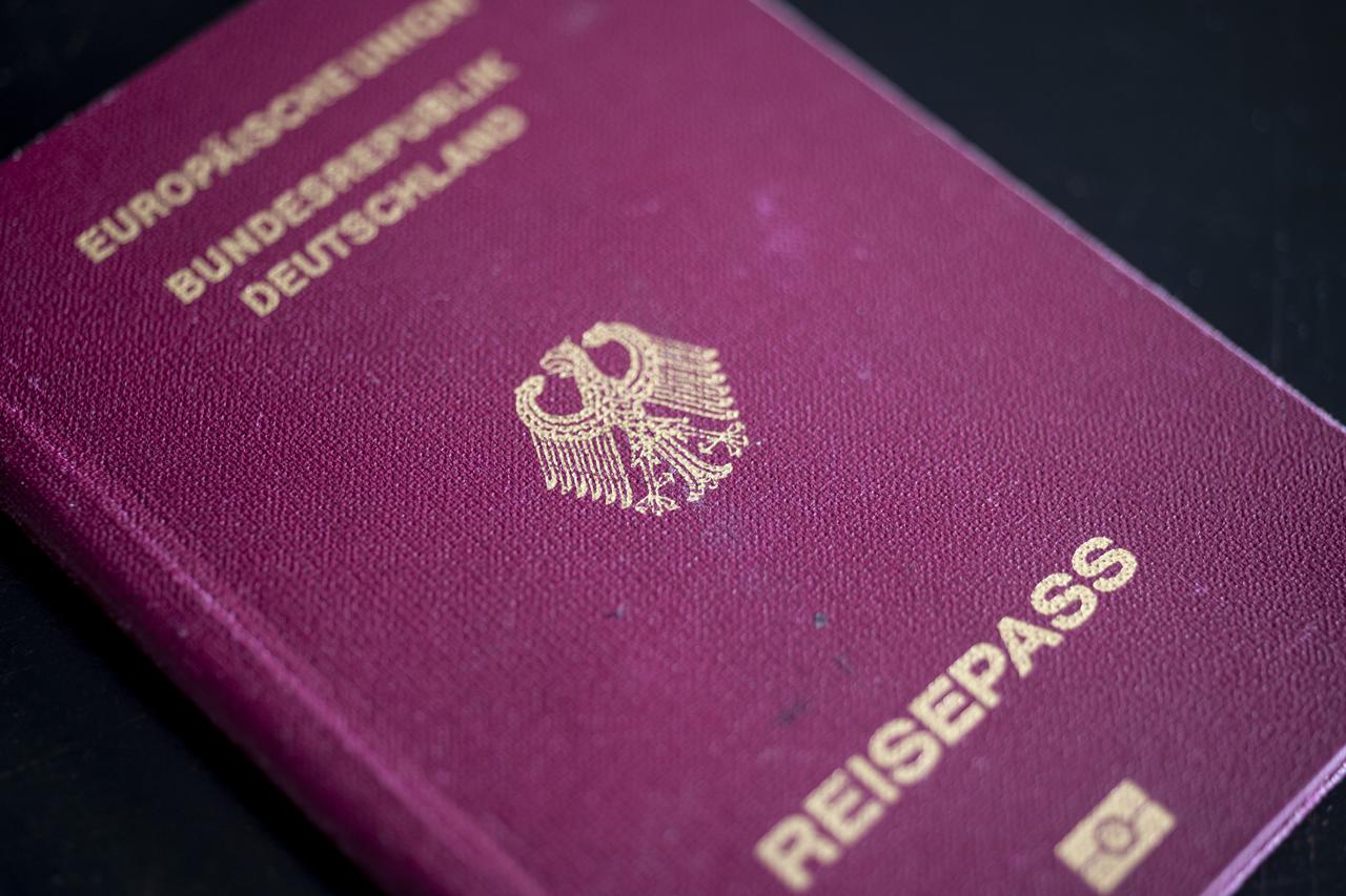 Symbol image - German passport
