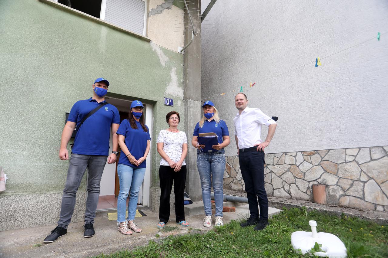 Zagreb: Mobilni timovi pomažu vlasnicima s dokumentacijom oko objekata oštećenih u potresu