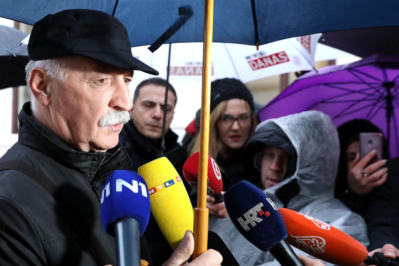 Zagreb: Predstavnici školskih sindikata dolaze na pregovore u Banske dvore