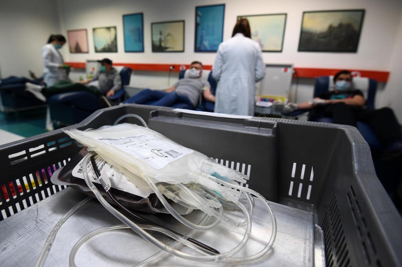 Zagreb: Veliki broj građana dobrovoljno dao krv