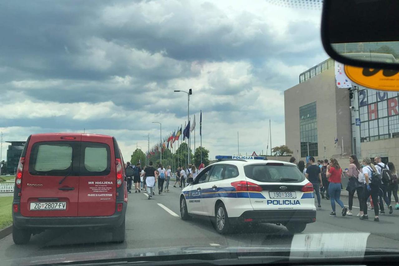 Policija rastjerala zagrebačke maturante