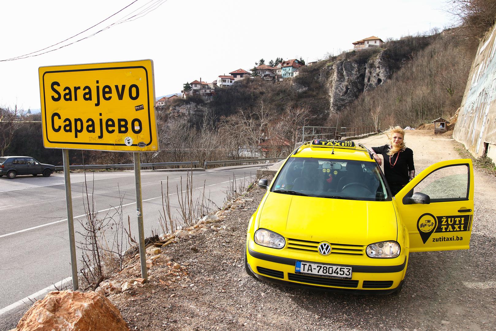 Ramiza Lisičić posljednja tri mjeseca vozi taxi.