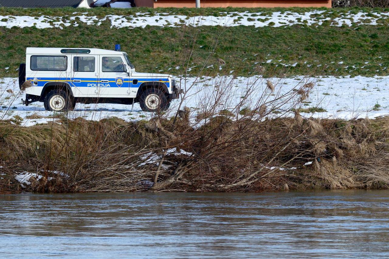 Zagreb: Policija nastavlja potragu za nestalom ženom uz tok rijeke Save kod naselja Borovje