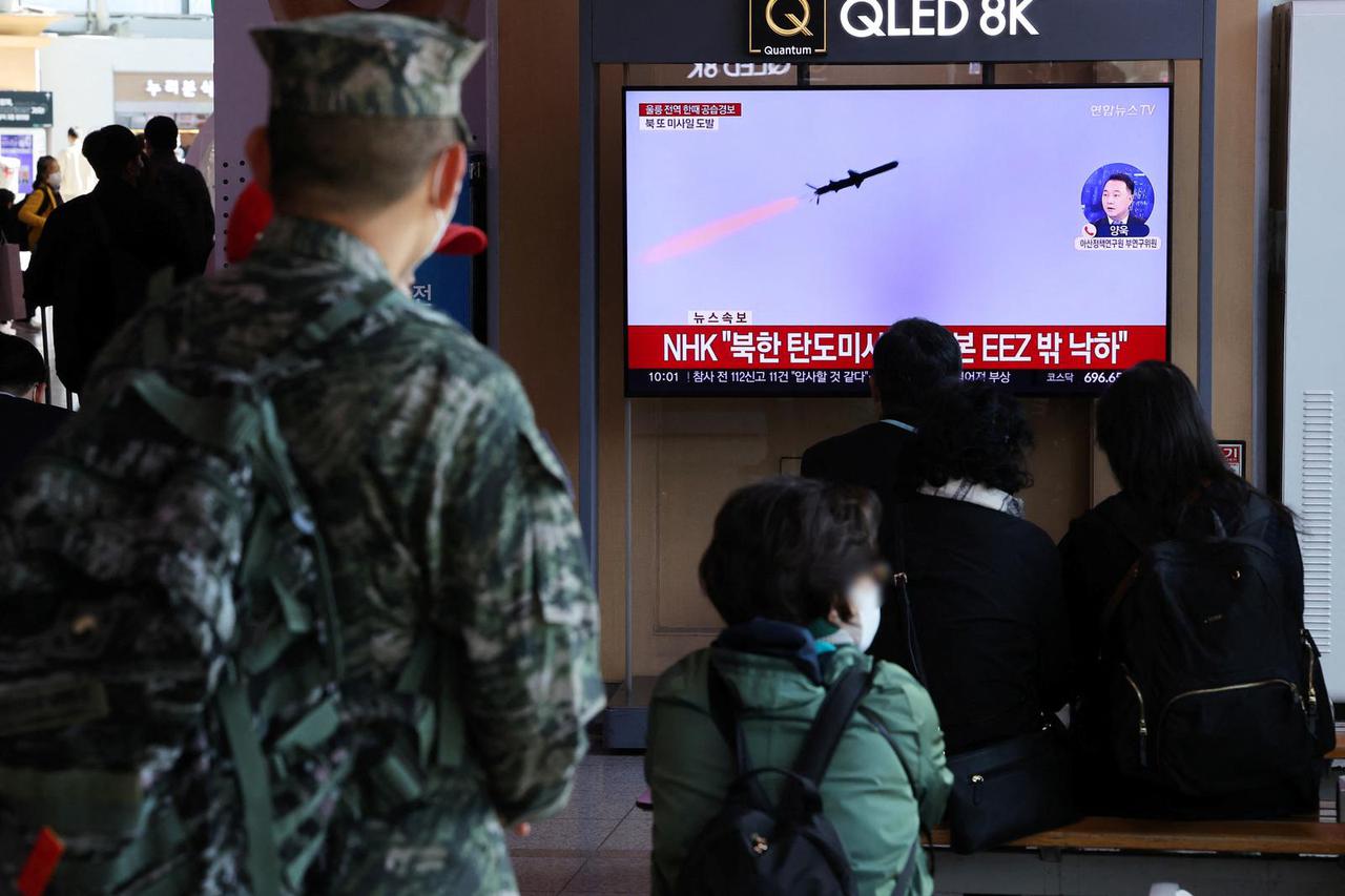 Air raid warning on South Korean island after North Korea launches missiles