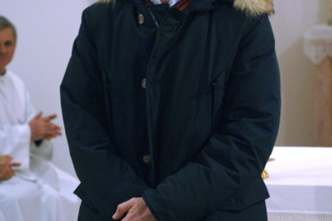 \'12.03.2011., Velika - Bivsi hrvatski nogometni reprezentativac Dario Simic na misi u zupnoj crkvi.  Photo: Dusko Mirkovic/PIXSELL\'