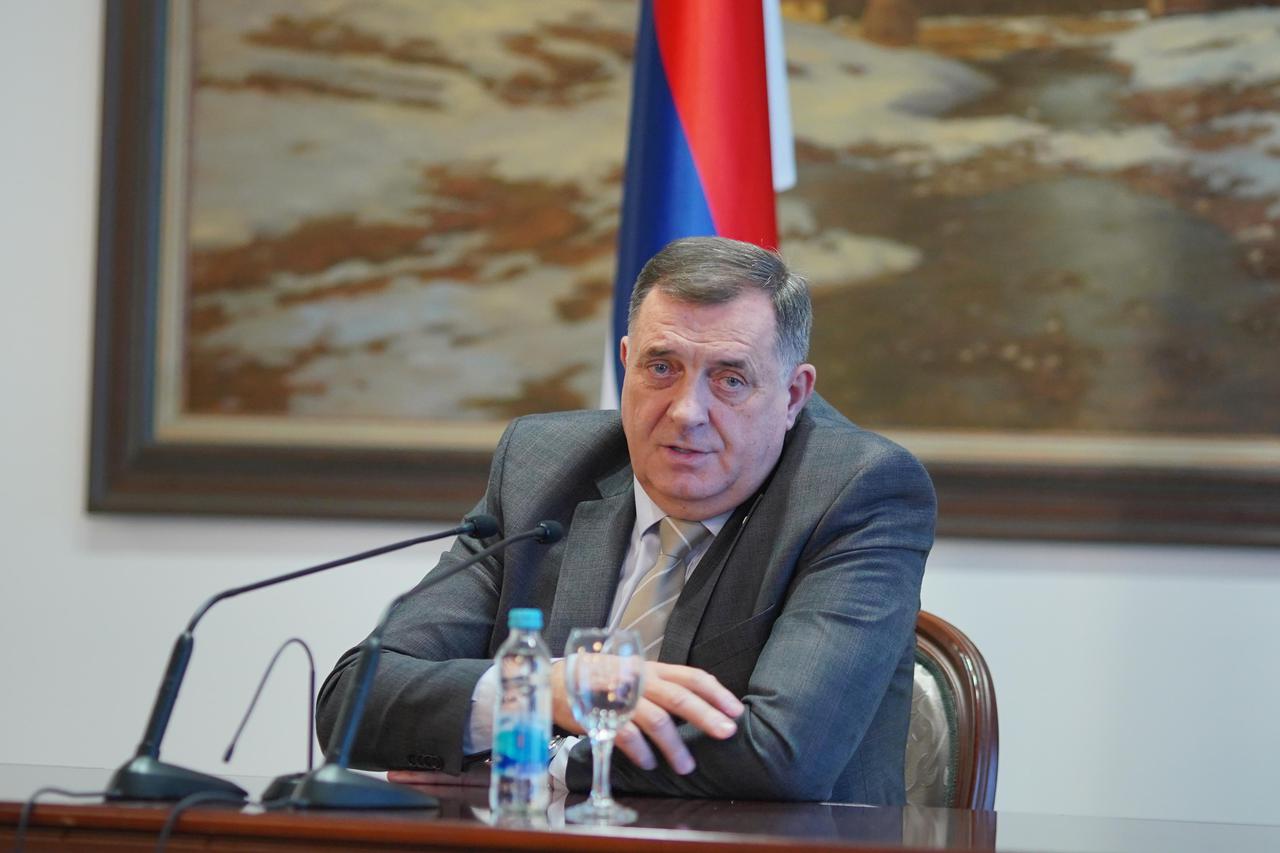 Milorad Dodik: ‘Hvala Putinu i Milanoviću, oni me jedini razumiju. Svi drugi su neprijatelji‘ 