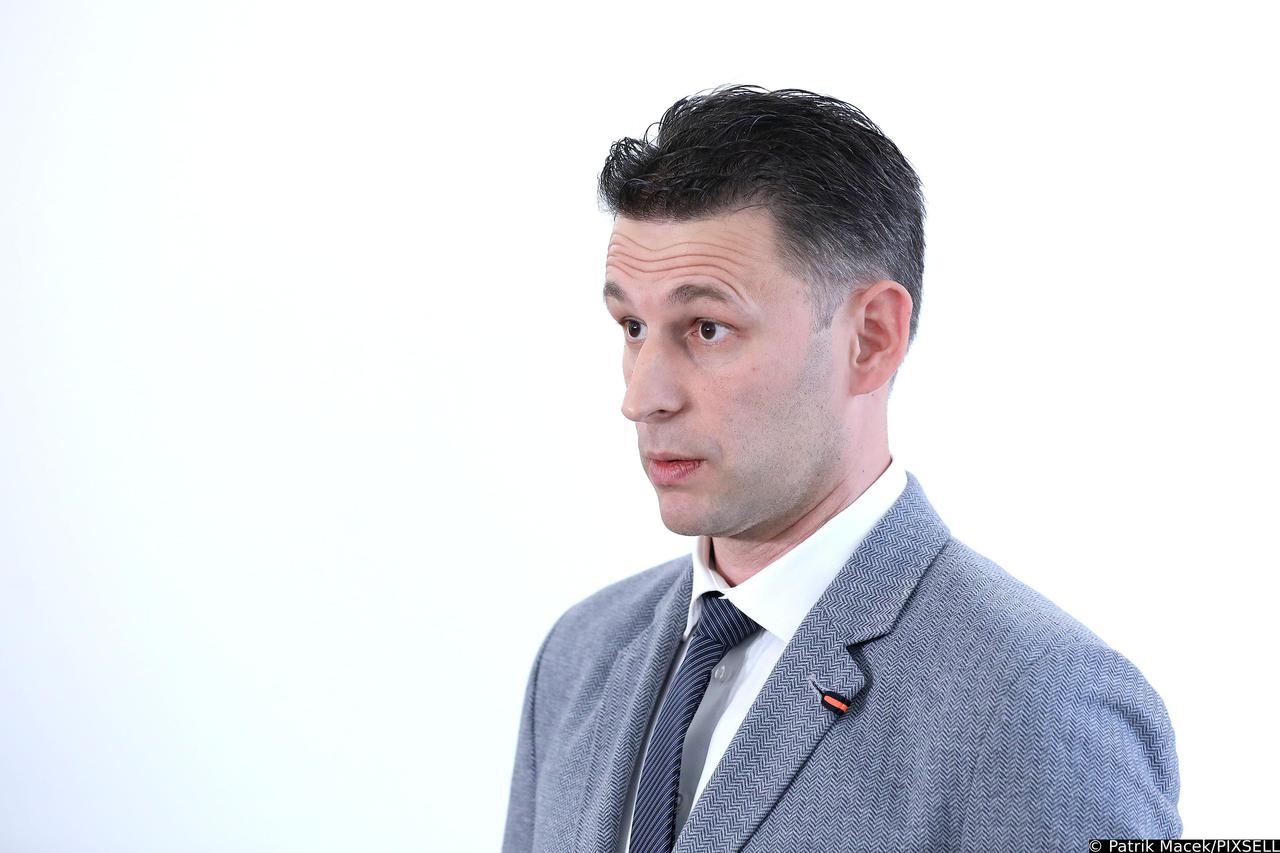 Zagreb:  Božo Petrov komentirao odluku Vrhovnog suda u slučaju Fimi media