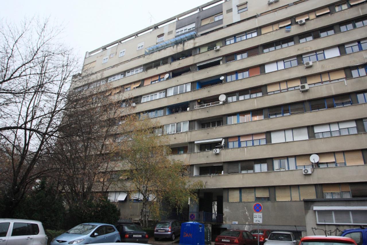 \'02.12.2010.,Zagreb -   Zgrada kojoj stan ima Vinko Mladineo na adresi Vukovarska 222. Photo: Zeljko Lukunic/PIXSELL\'