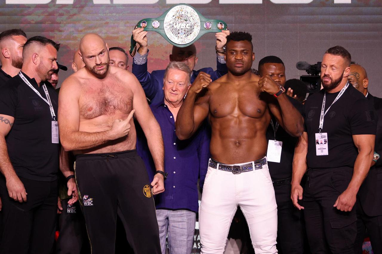 Tyson Fury & Francis Ngannou Weigh-in