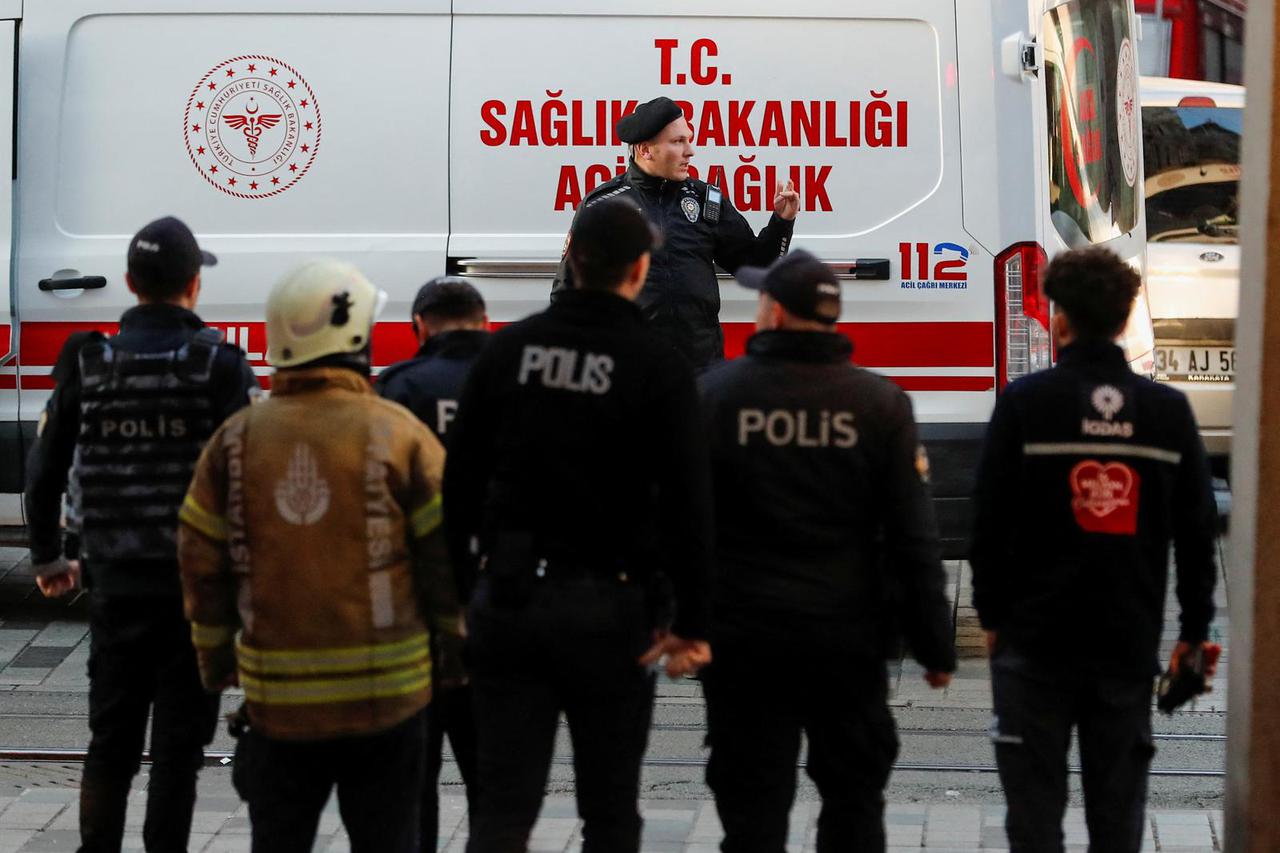 Explosion in central Istanbul's Taksim area