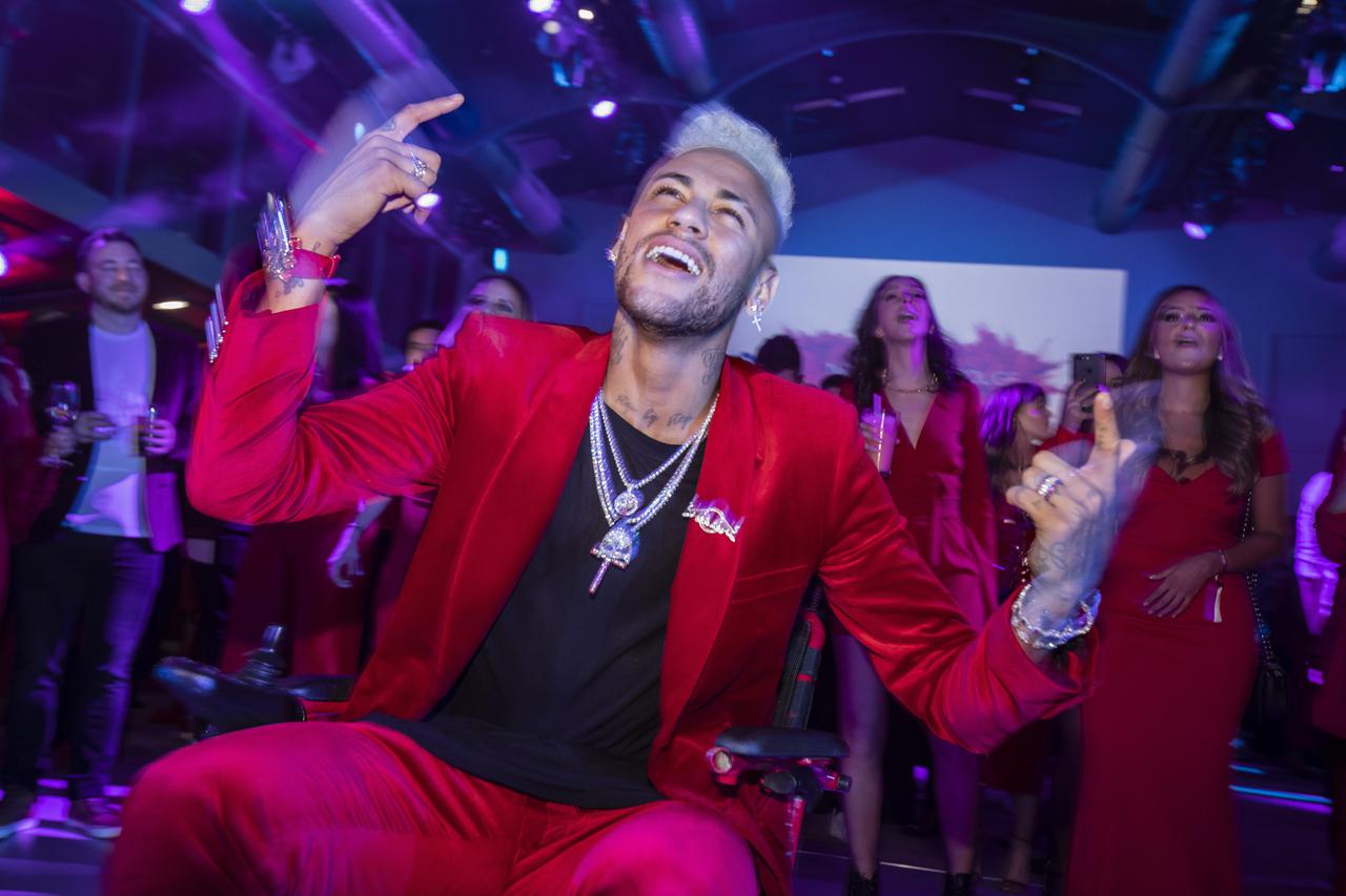 Soirée d'anniversaire "Nuit Rouge" des 27 ans de Neymar Jr. au Pavillon Gabriel à Paris