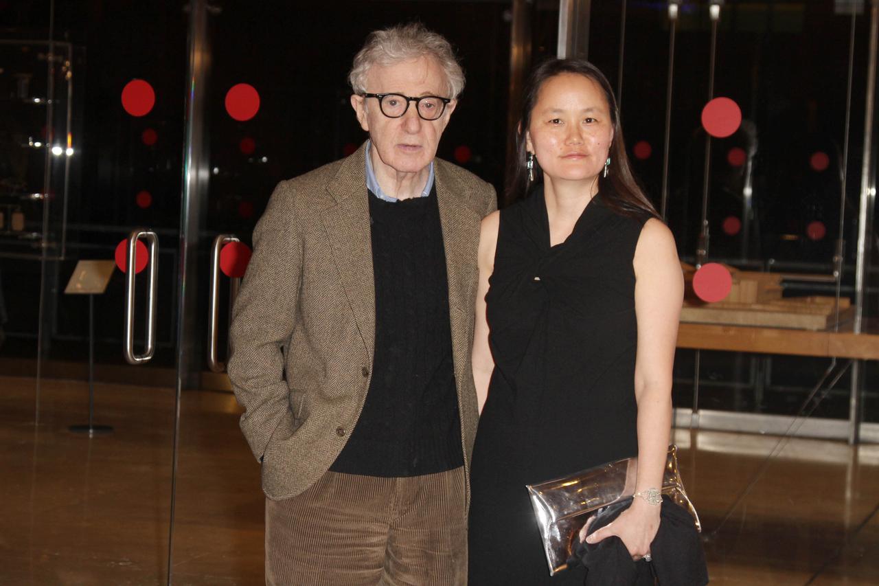 Woody Allen sa Soon-Yi Previn koju je posvojio pa se njome oženio