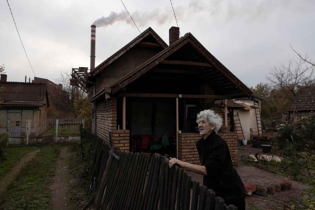 Chinese-owned steel mill coats Serbian town in red dust; cancer spreads