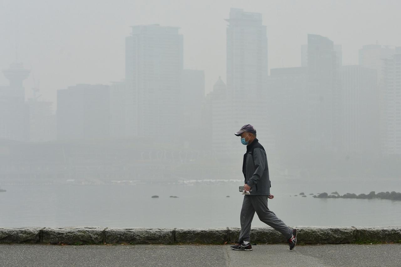 Smoke from wildfires in neighbouring Washington state shrouds Vancouver