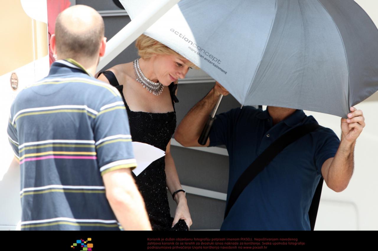'03.07.2012., Opatija - Glumica Naomi Watts nastavlja snimati Uhvaceni u letu, biografski film o pokojnoj princezi Diani. U filmu ce biti prikazane posljednje dvije godine Dianina zivota, prije tragic