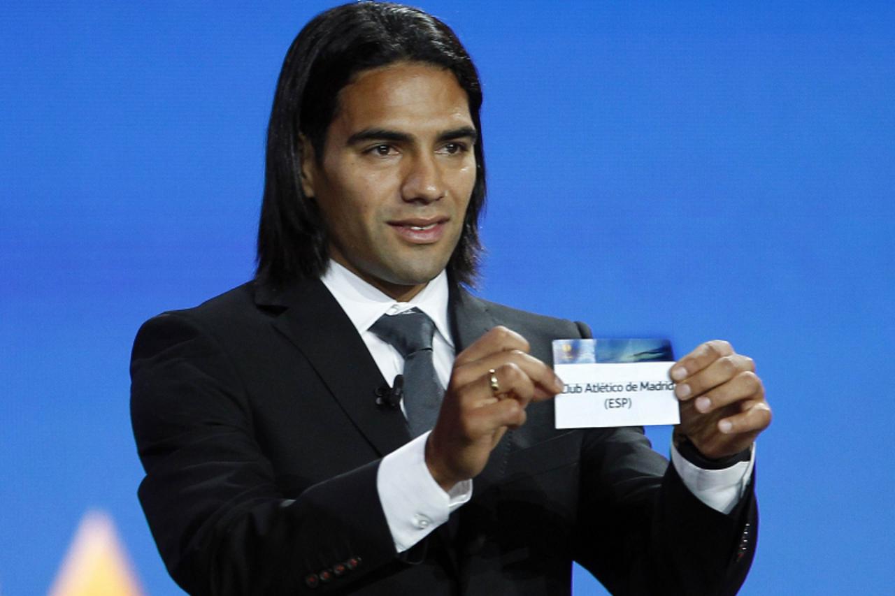 'Atletico Madrid\'s soccer player Radamel Falcao attends the draw for the 2012/2013 UEFA Europa League Cup soccer competition at Monaco\'s Grimaldi Forum in Monte Carlo August 31, 2012.        REUTERS