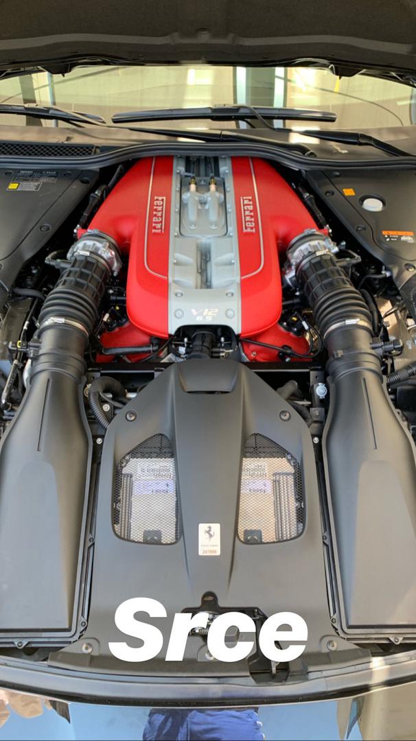 Riječ je o automobilu Ferrari 812 Superfast koji ima čak 800 konjskih snaga.