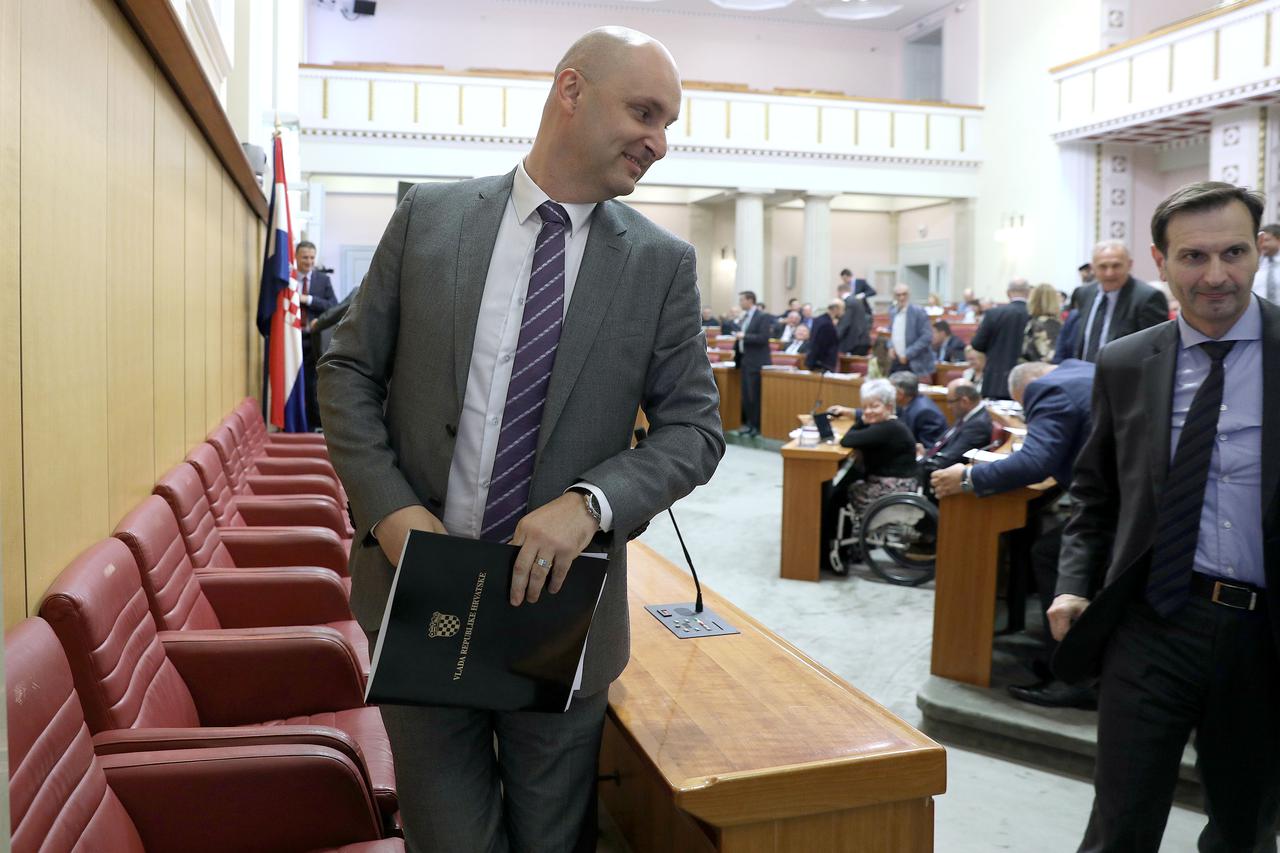 Sabor izglasao povjerenje novom potpredsjedniku Vlade Tolušiću i ministru Horvatu