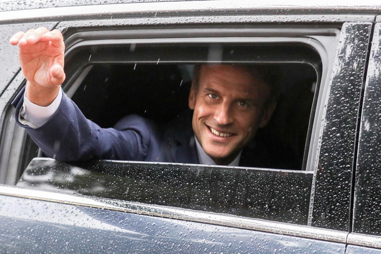 Emmanuel Macron votes in Le Touquet