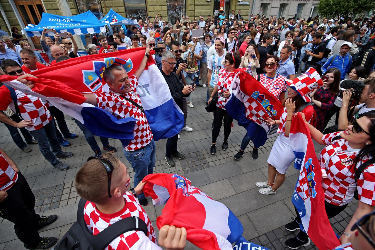 Hrvatski i argentinski navijači 'okupirali' Nižnji Novgorod