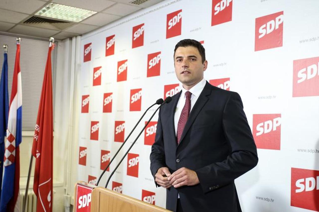 Davor Bernardić, stožer SDP-a