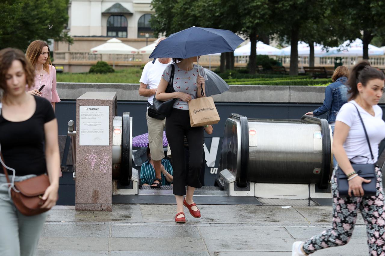Zagreb: Jutro započelo kišom i laganim osvježenjem