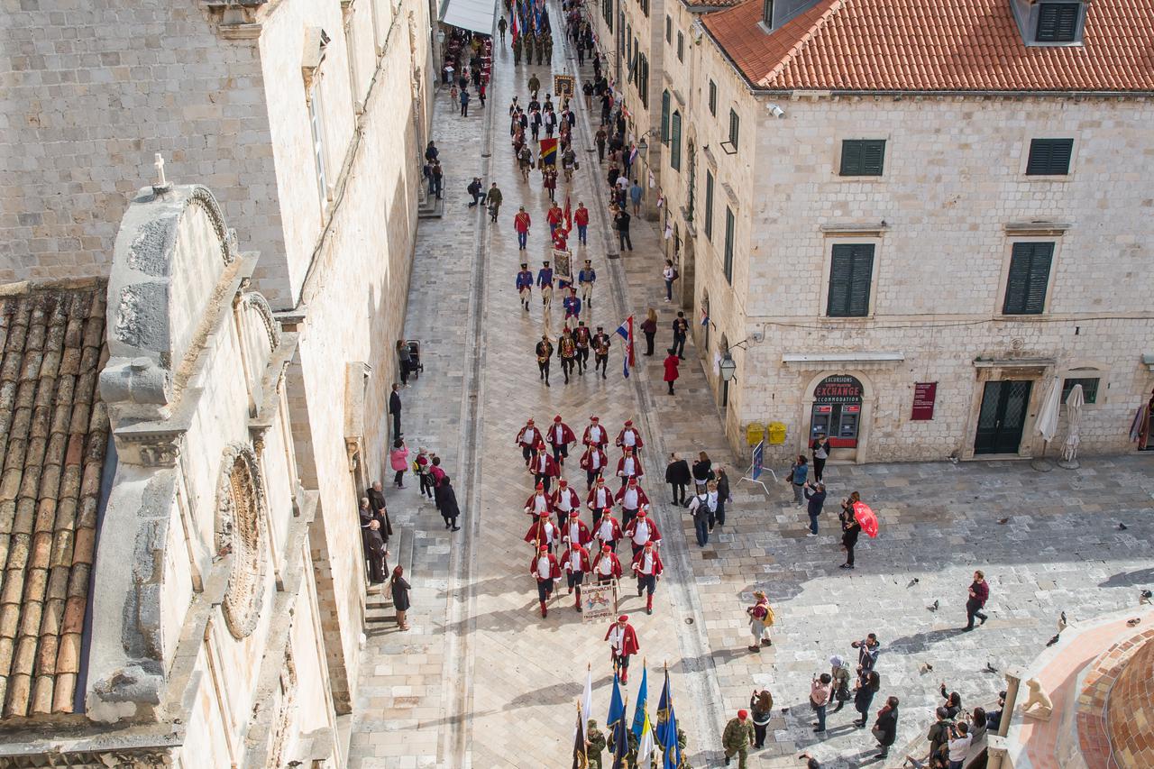 Predsjednica Kolinda Grabar-Kitarović otvorila privremeni ured u Dubrovniku