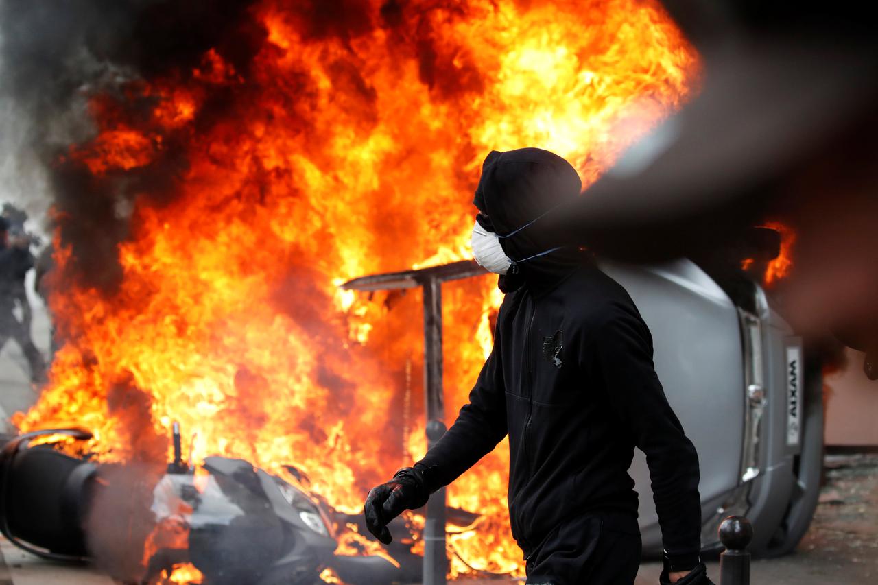 prosvjedi u Parizu