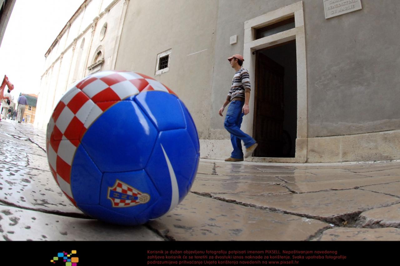 '21. 10. 2008., Zadar - Benediktinke su postale jedan od vecih dionicara splitskog Hajduka.  Photo: Dino Stanin/Vecernji list'