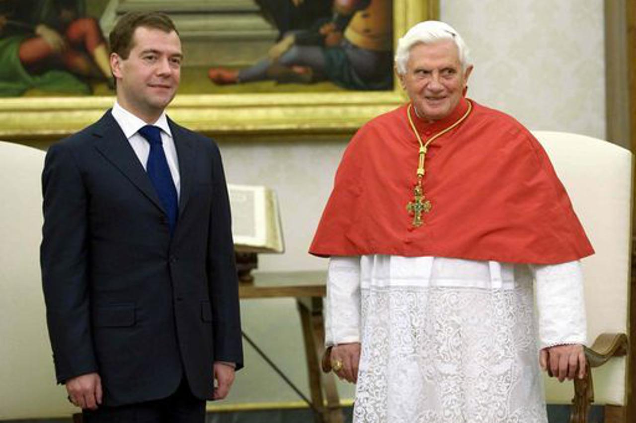 Medvedev i Papa