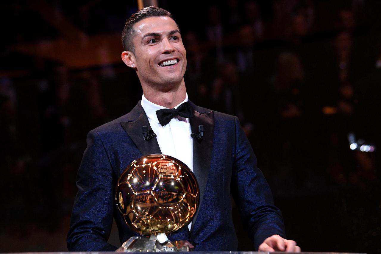 Zurich: Cristiano Ronaldo osvojio je Zlatnu loptu po peti put u svojoj  karijeri