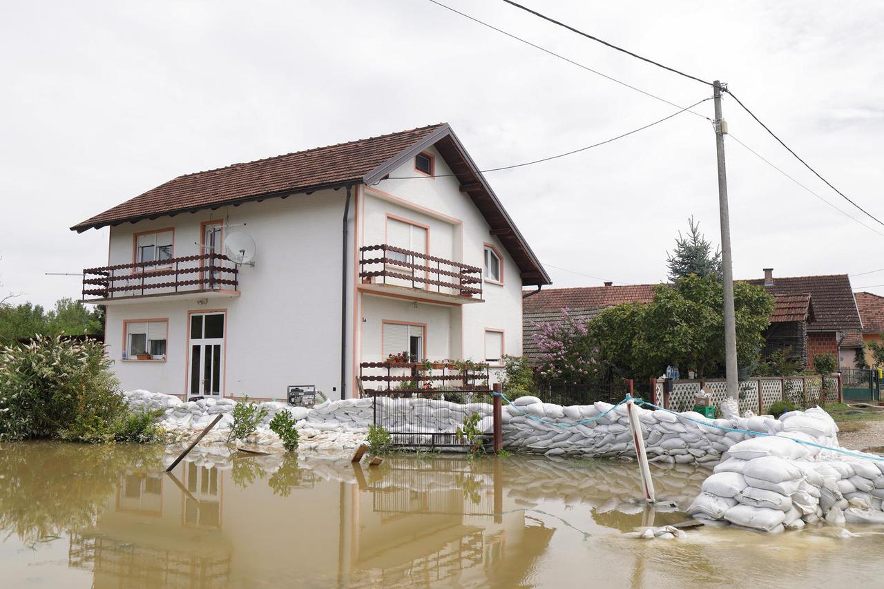 Katastrofalne posljedice poplave na jezeru Šoderica