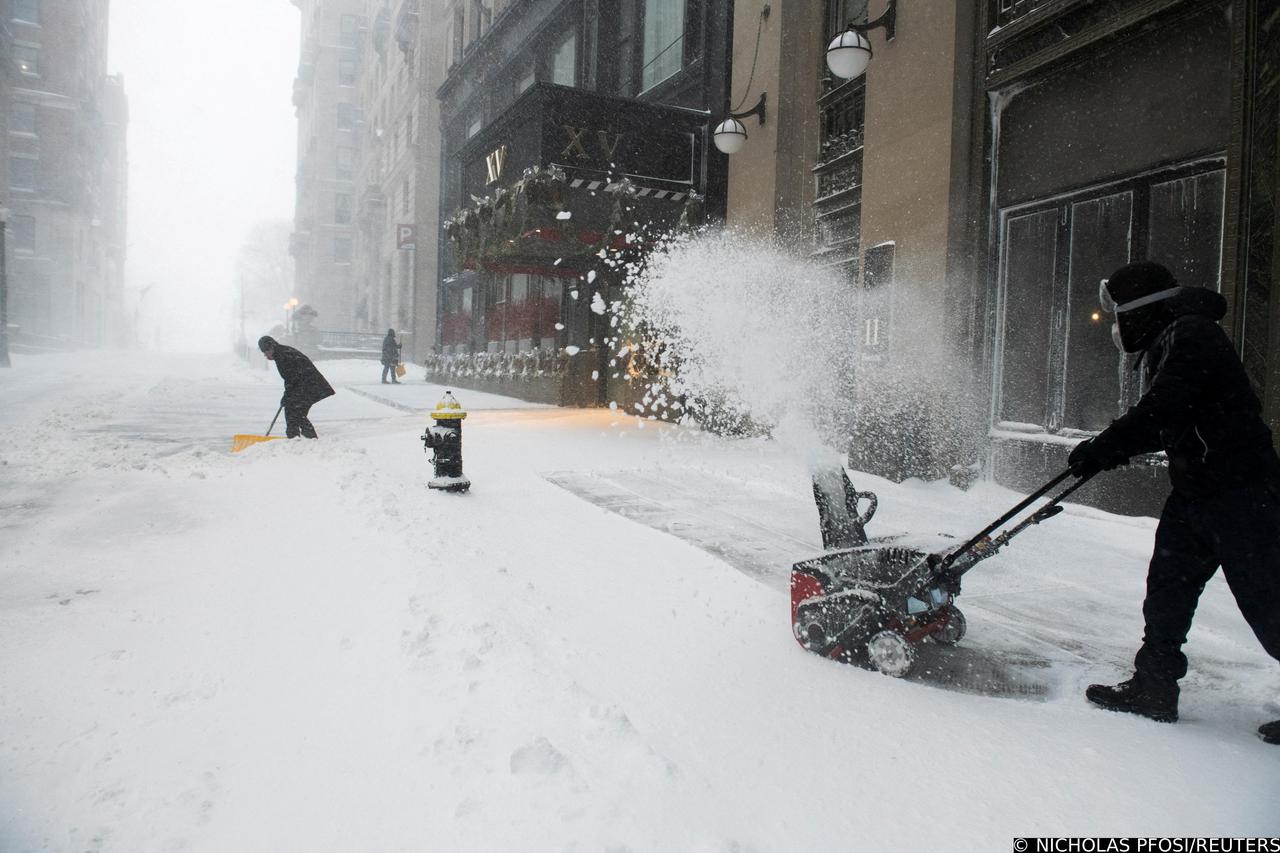 FILE PHOTO: Nor'easter storm in Boston