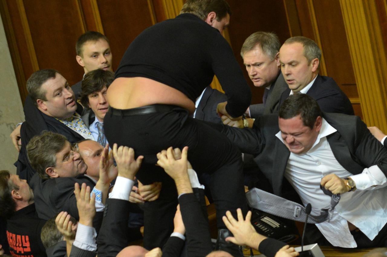 ukrajina parlament (1)