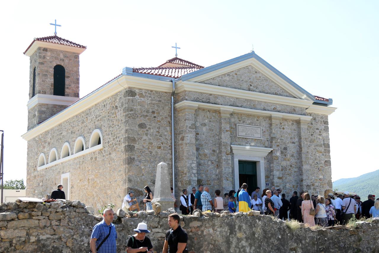Posveta obnovljene grkokatoličke crkve Pokrova Presvete Bogorodice u Kričkama