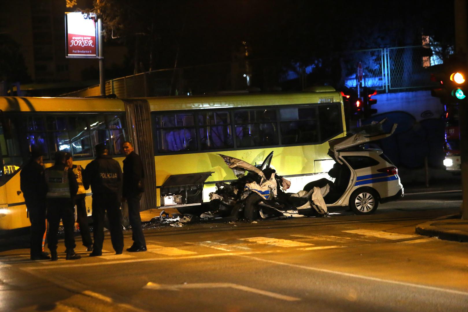 Sudar se dogodio oko 5 sati na izlazu iz Prometove garaže, na križanju Hercegovačke i Solinske ulice.
