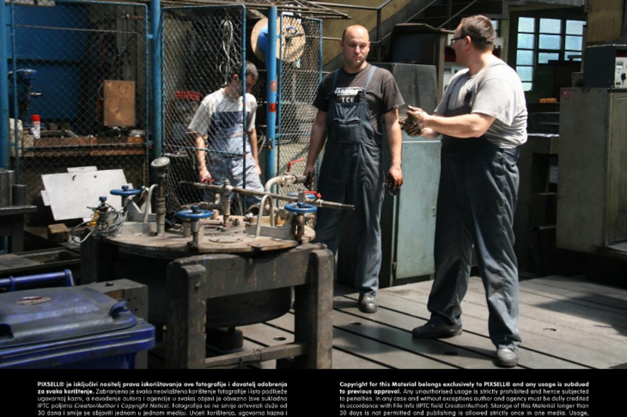 '17.06.2013., Karlovac - Obilazak postrojenja tvornice dizelskih motora Adriadiesel.  Photo: Dominik Grguric/PIXSELL'