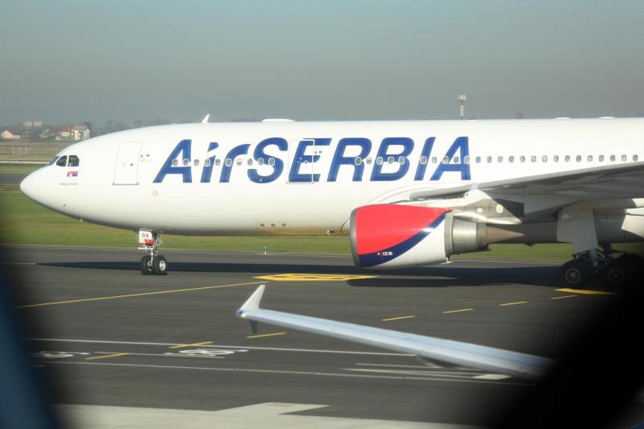 Air Serbia, Airbus 330-200