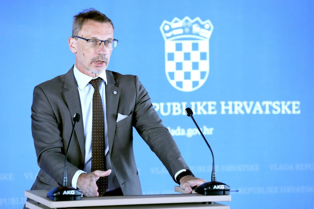 Boris Vujčić dao izjavu nakon sjednice Nacionalnog vijeća za uvođenje eura