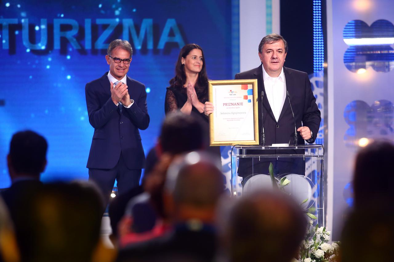 Selimir Ognjenović dobio je nagradu za izniman doprinos u turizmu Republike Hrvatske