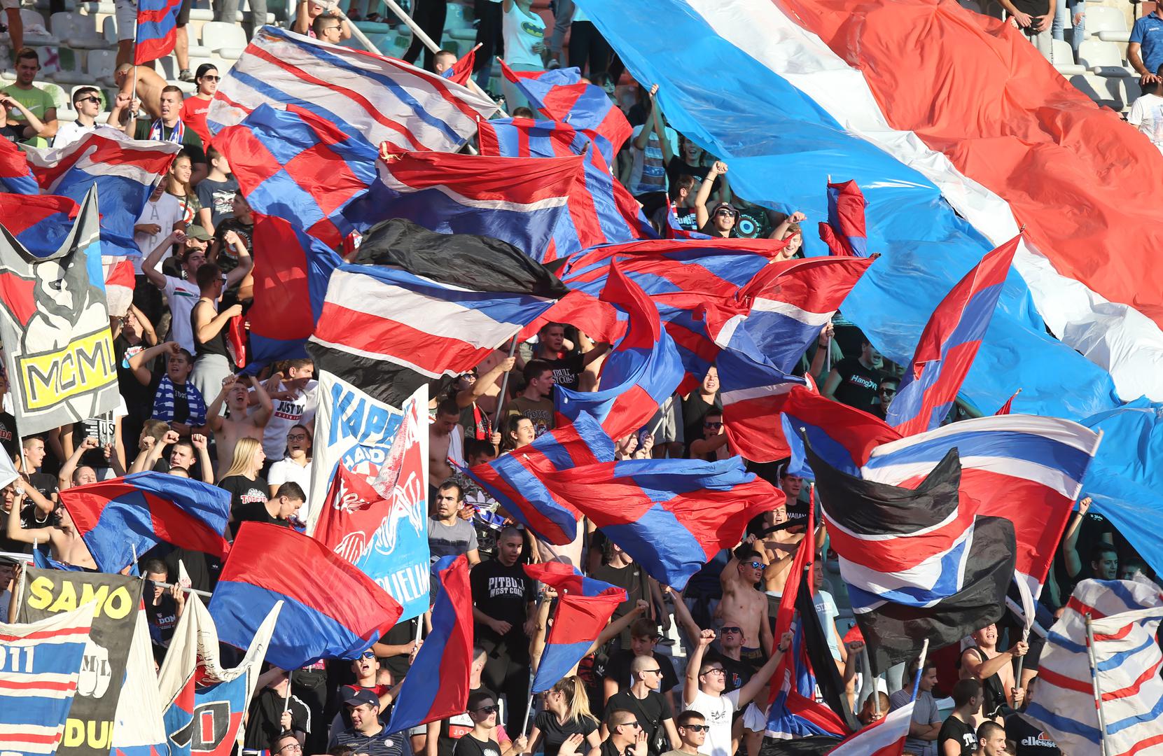 Hajduk je u sklopu 13. kola HNL-a pobijedio na Poljudu Slaven Belupo s 2:0. 