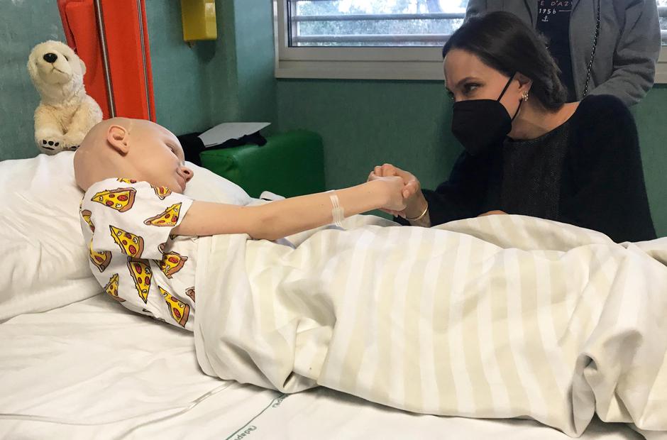 Actress Angelina Jolie visits young patients from Ukraine at hospital in Rome